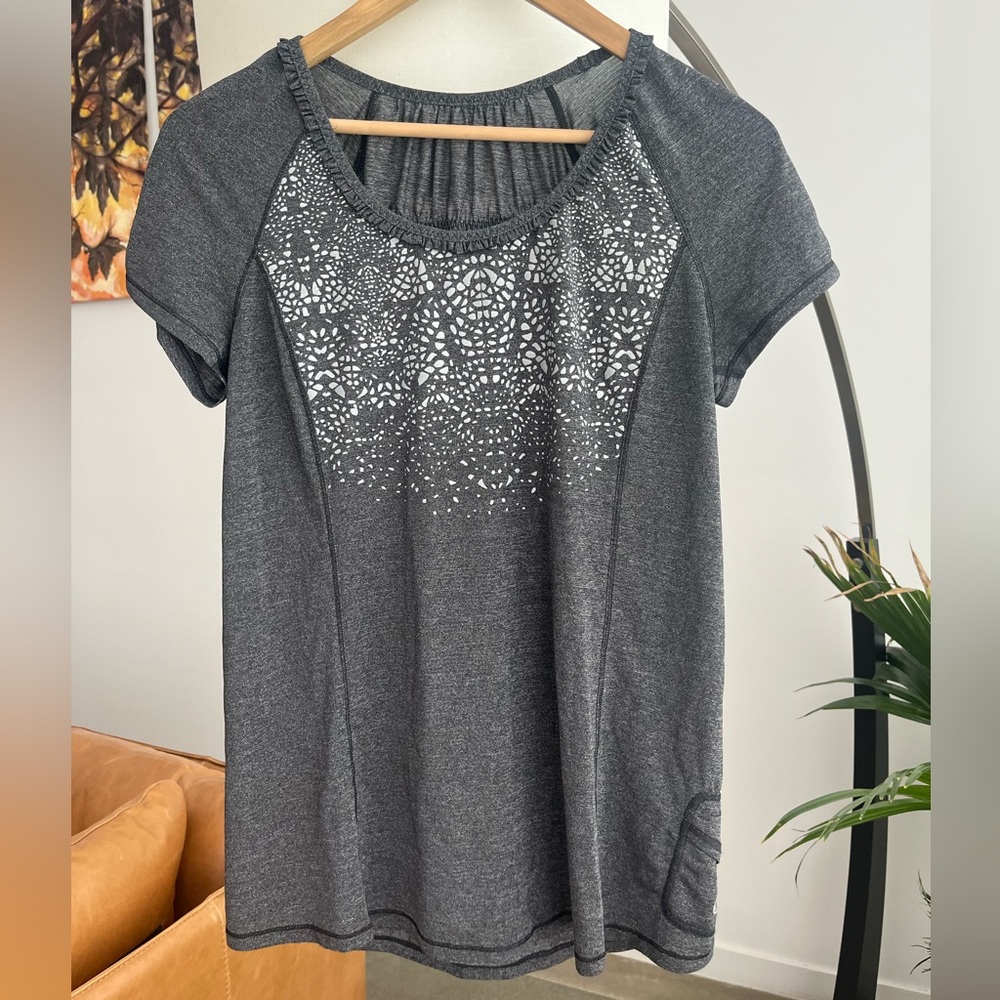 Lululemon Run: Wild Short Sleeve